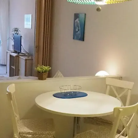 Apartment Ferienwohnung 14 Haus Kalfamer